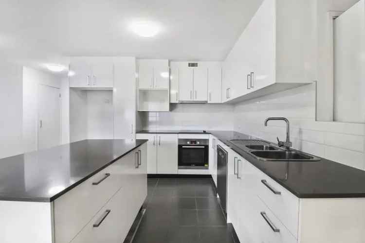 Apartment For Rent in North Canberra, Australian Capital Territory