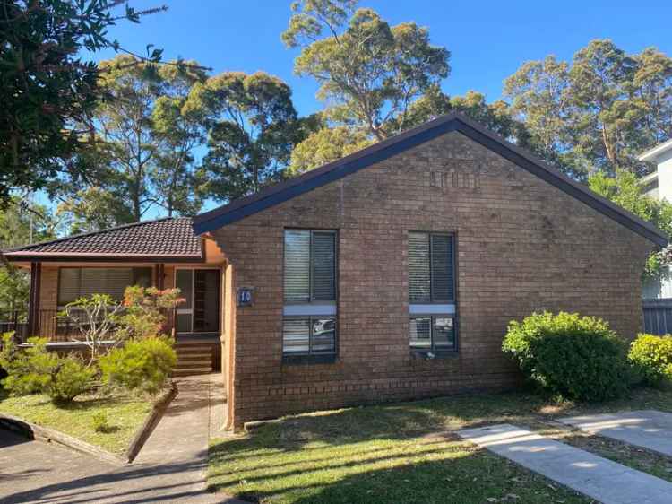 10 Myrtle Close, Adamstown Heights NSW 2289 - House For Lease