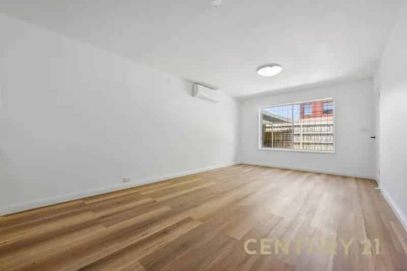 1/16 Stud Road, Dandenong VIC 3175 - Unit For Sale