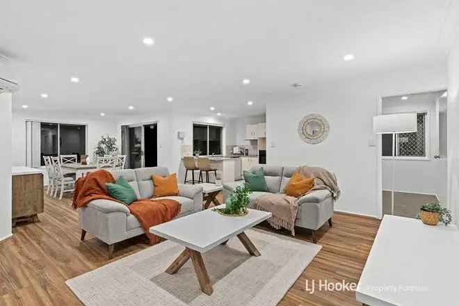 House For Sale , 2, Freeman Place, City of Brisbane, Queensland