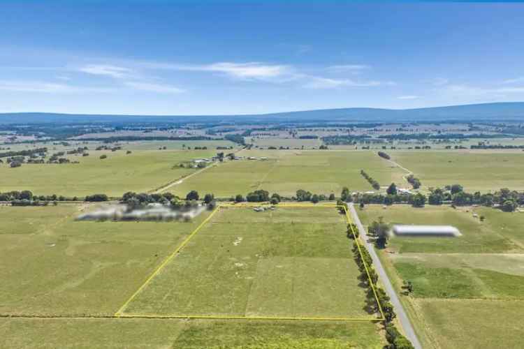 Rural For Sale in Shire of Baw Baw, Victoria