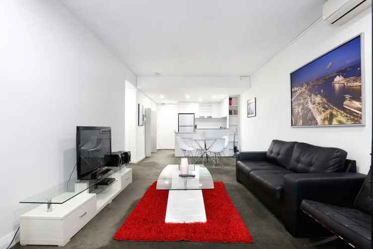 Furnished 1 Bedroom Apartment in Watermark Pyrmont with Car Space