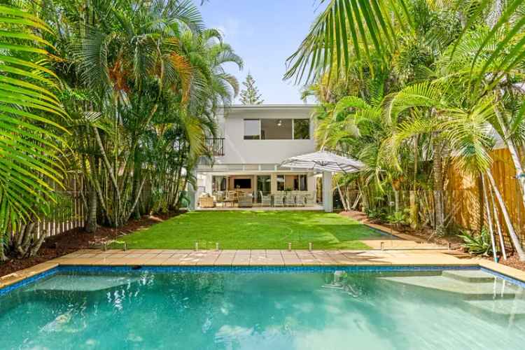 Rare Opportunity to Secure Spacious, Ocean-View Family Home - Just 150m from Miami Beach!