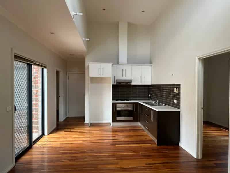 House For Rent , 31-33, Olive Street, Melbourne, Victoria