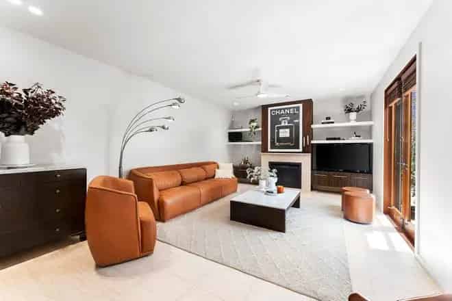 House For Sale , 8, Teresa Court, Melbourne, Victoria