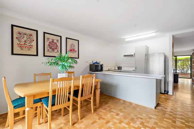 Real Estate For Lease - 2/14 Boolee Street - Reid , ACT