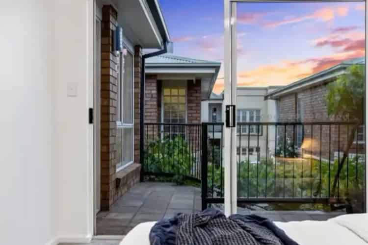 3 rooms house of 164 m² in Adelaide