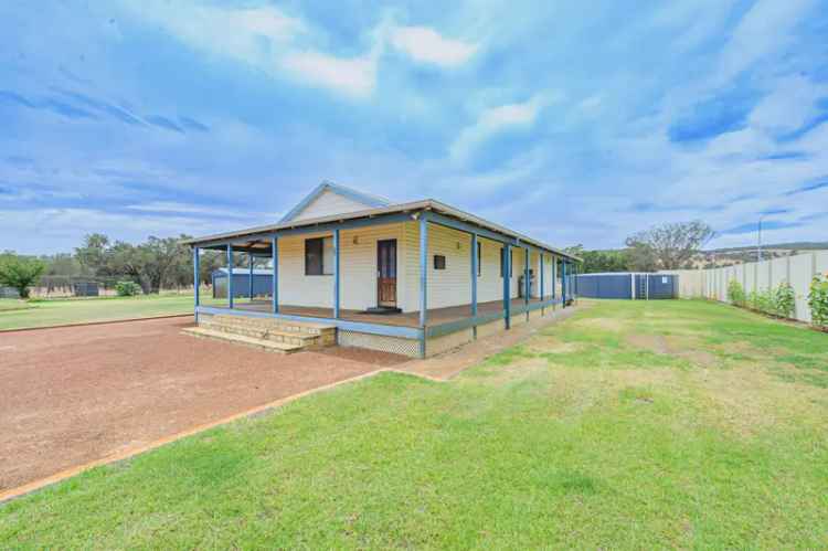 Buy Property 3x2 Home on 22.18 Acres in Bullsbrook Industrial Park