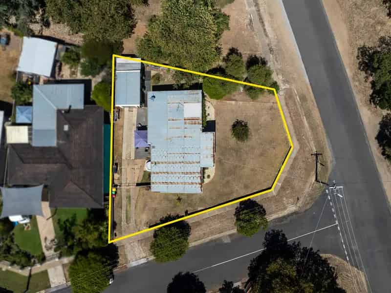 Neat and Tidy Gem on 766 sqm - Ideal for First Home Buyers or Savvy Investors!