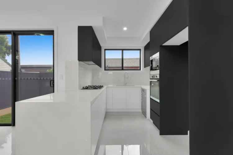 New Terrace Homes in Ingleburn - Low Maintenance & Modern