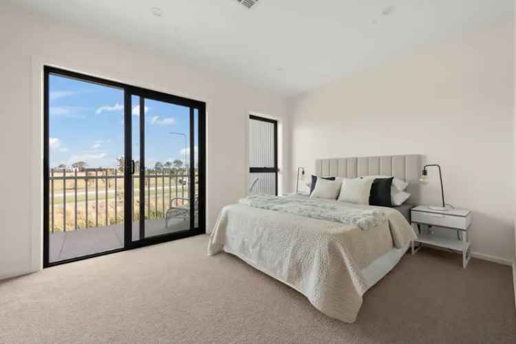 House For Sale in District of Gungahlin, Australian Capital Territory