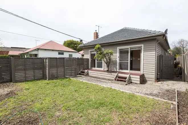 House For Rent in Melbourne, Victoria