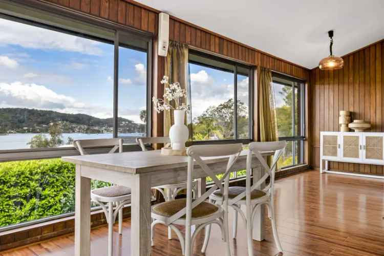 Lease Family Home with Water Views in East Gosford