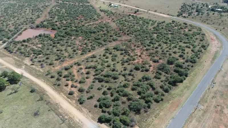 175.66 Acres Vacant Land On the Edge Of Charters Towers
