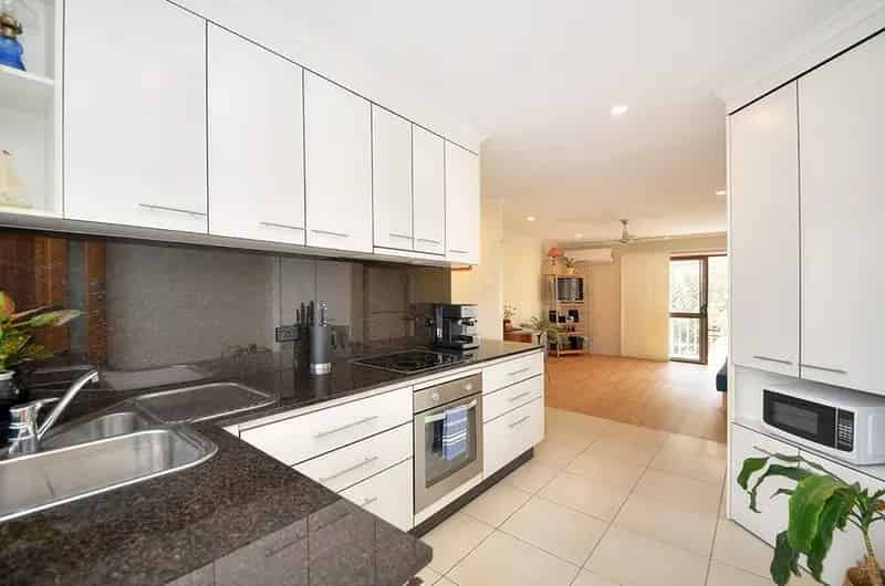 2 rooms apartment of 314 m² in Gold Coast City