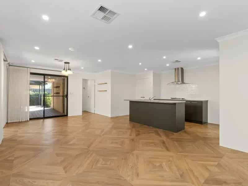House For Sale , City of Swan, Western Australia