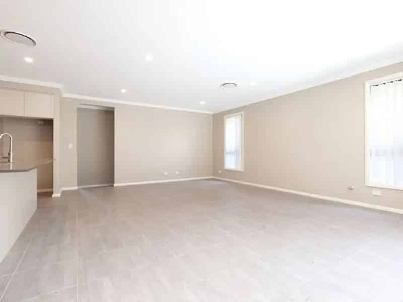 Real Estate For Lease - 14 Hurst Street - Spring Farm , NSW
