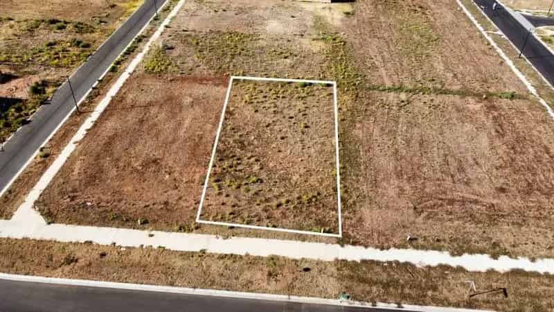 Build Your Dream Home in Tower Hill with Spacious Allotment