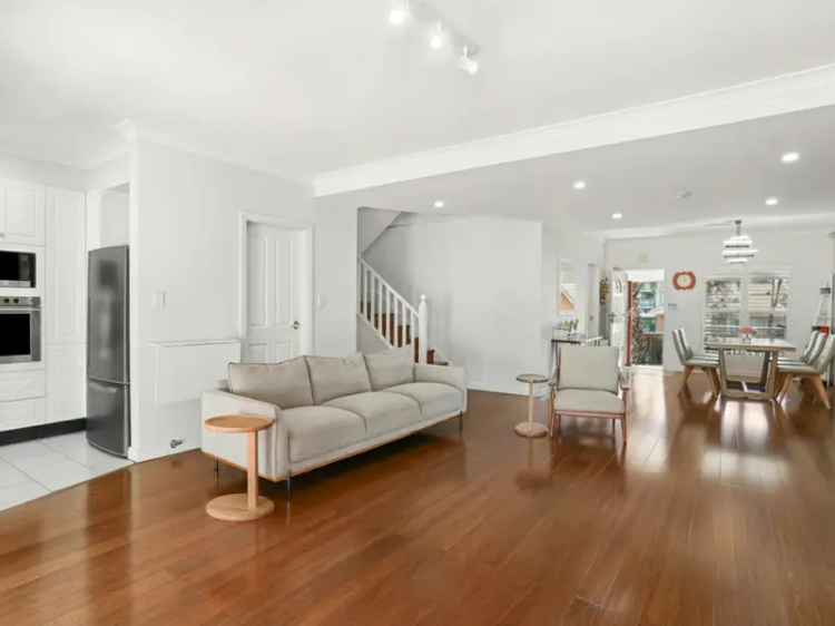 Modern Townhouse near Strathfield Burwood