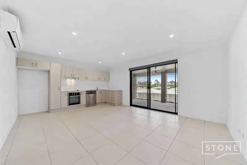 Real Estate For Lease - 1/21 Ryrie Court - Park Ridge , QLD