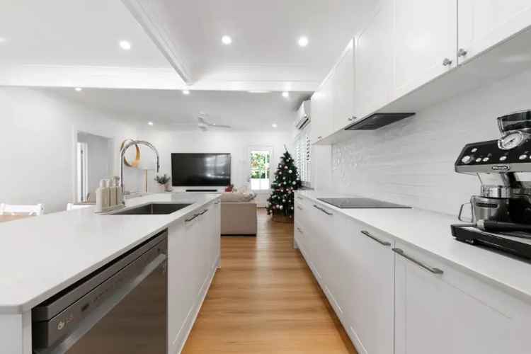 Beautifully Renovated Single-Level Home Centrally Located in Hendra