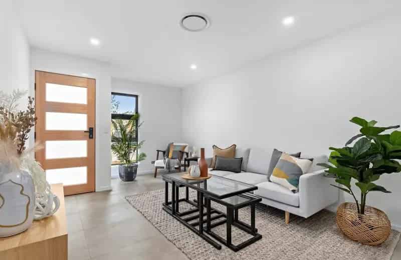 Real Estate For Lease - 22B Bentley Road - Kembla Grange , NSW