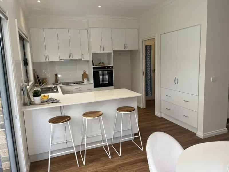 House For Sale , 110, Hull Road, Melbourne, Victoria