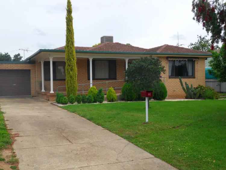 House For Rent in Wagga Wagga City Council, New South Wales