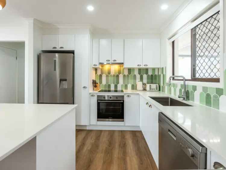 Renovated 3-Bedroom Duplex in Southport