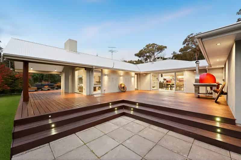 'Wombagully' - A Landmark 25-Acre Equestrian Estate in the Heart of Canyonleigh!