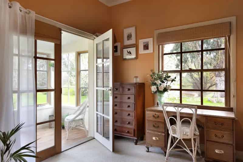 Buy homestead in Muckleford with 5 acres and unique features