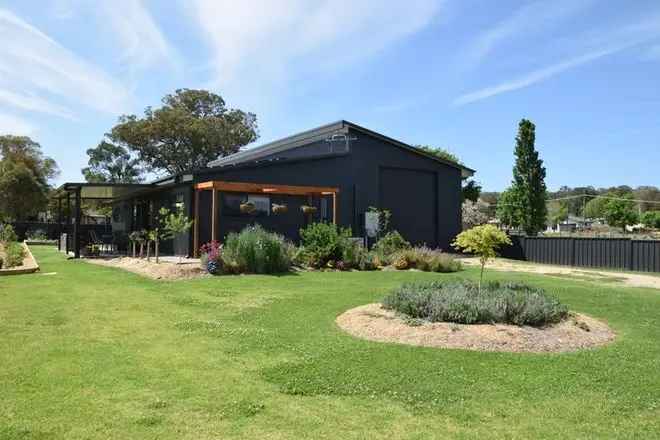  For Sale in Tenterfield, New South Wales