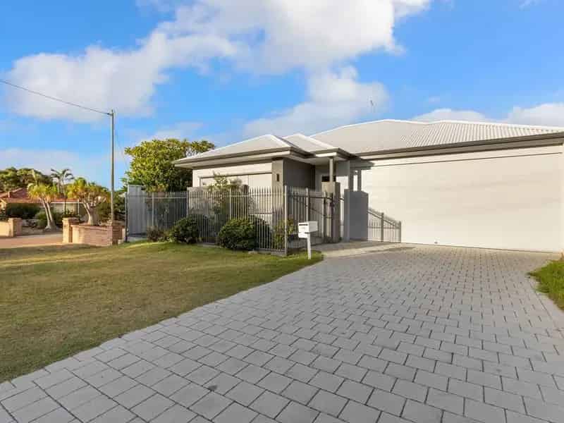 House For Sale , City of Cockburn, Western Australia