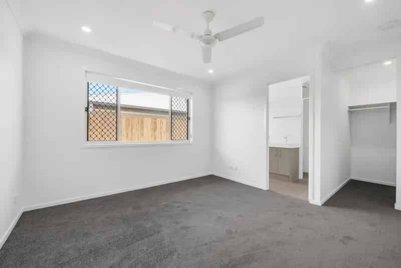 BRAND NEW FOUR BEDROOM HOME WITH SECOND LIVING ROOM