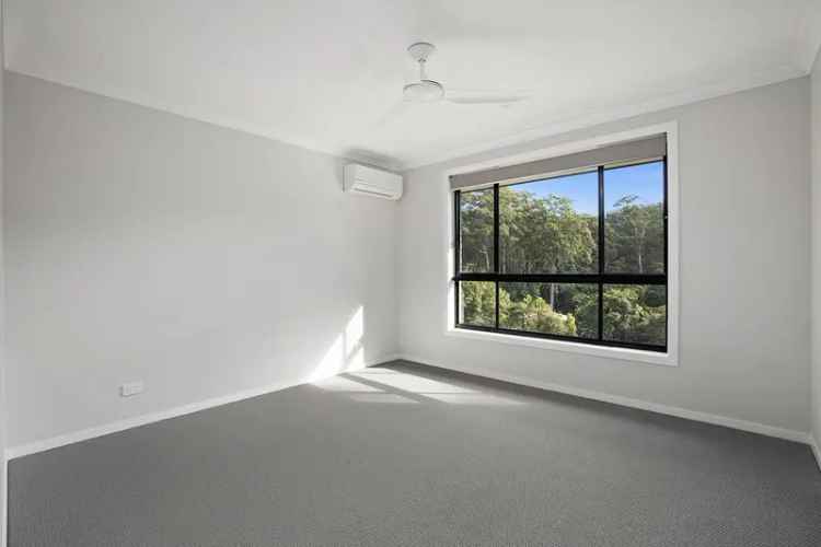 4 Bedroom House For Lease Korora NSW