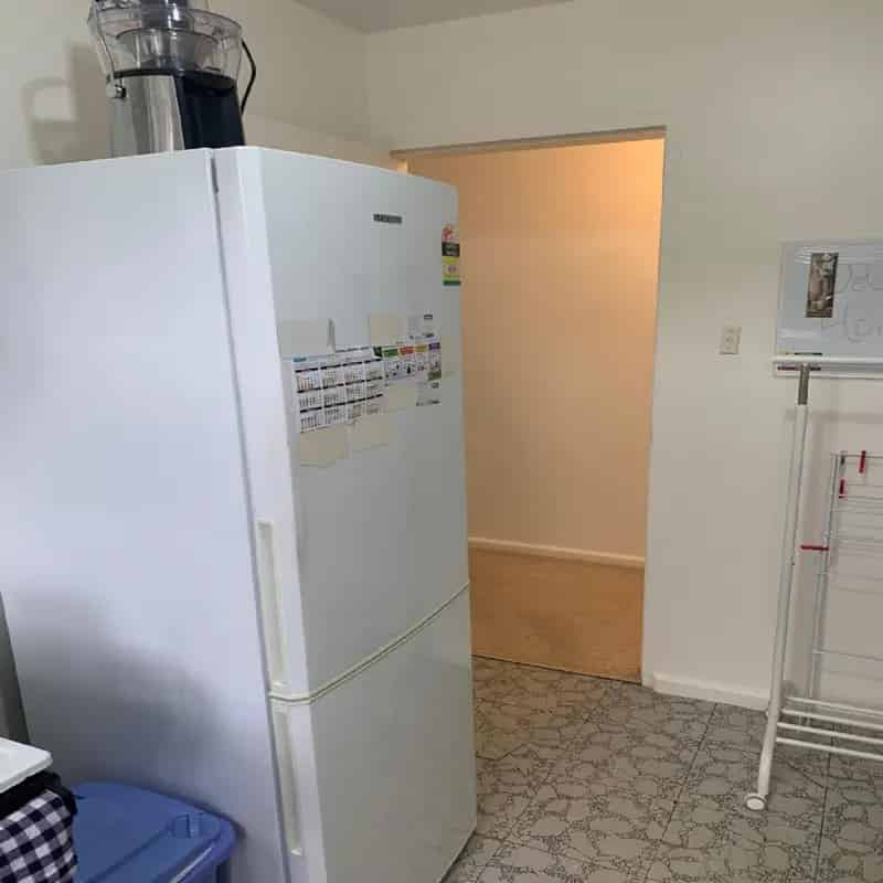 1 room studio of 121 m² in Melbourne