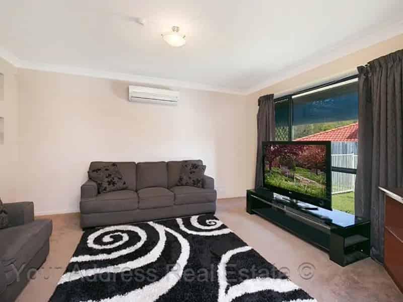 Real Estate For Lease - 21 Cherokee Place - Heritage Park , QLD