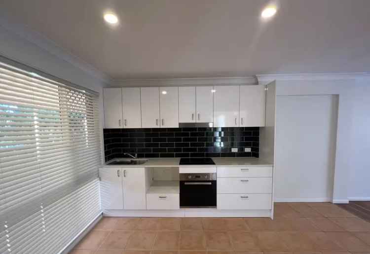 Unit For Lease - 1/16 St Kilda Crescent, Tweed Heads West NSW 2485