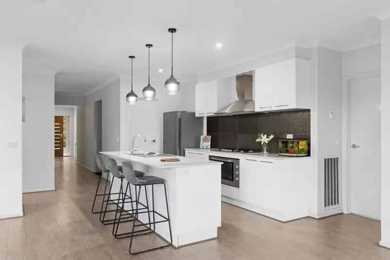 Fantastic Family Living in Prime Location