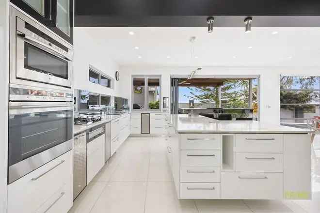 House For Sale in Hervey Bay, Queensland