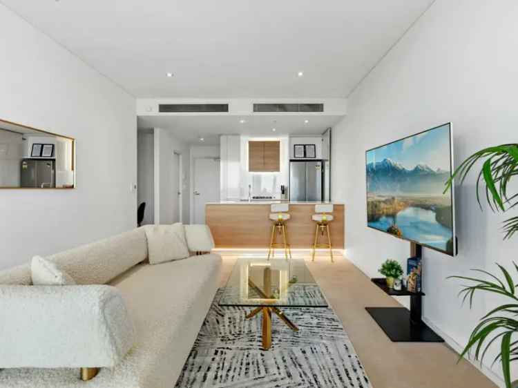 Stunning two bedroom apartment on Level 21- V By Crown Parramatta