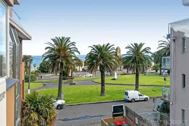 Apartment For Sale , Melbourne, Victoria