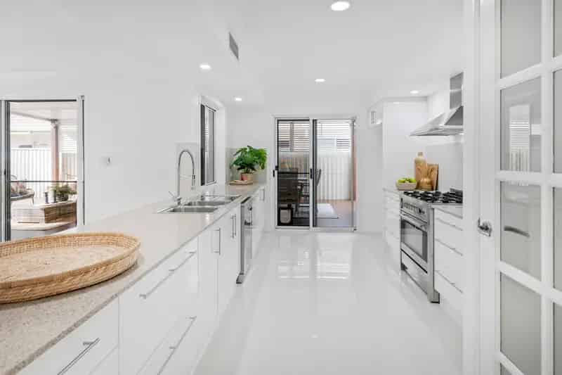 A Refined Family Oasis in the Heart of Hope Island