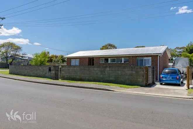 Beachfront Home with Dual Driveways Near Shops and Restaurants