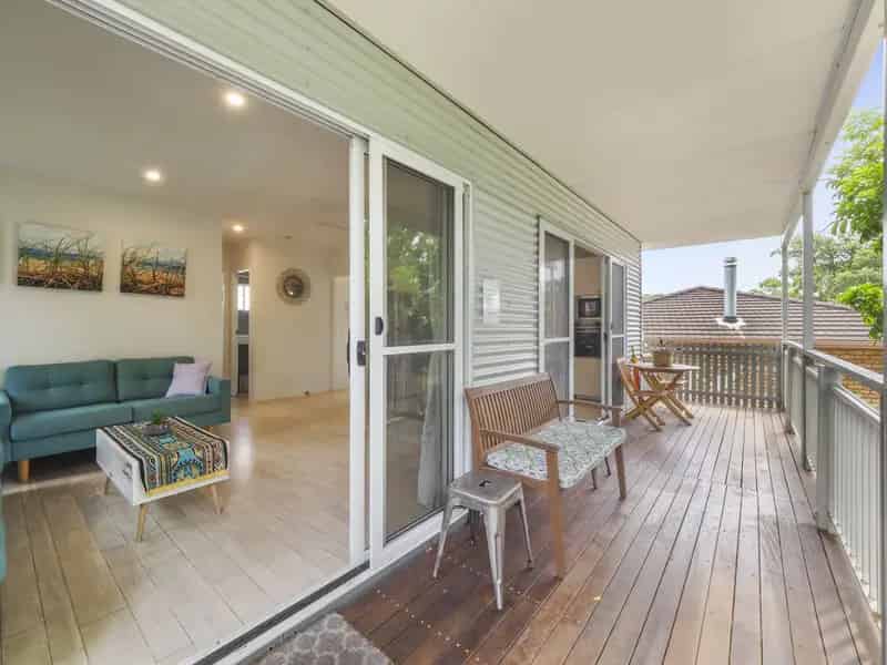 Lease Villa in Mullaway with Modern Features and Beach Access