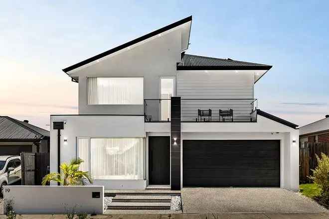 House For Sale in Melbourne, Victoria