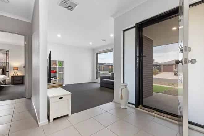 House For Sale , 22, Crowther Drive, Ballarat, Victoria