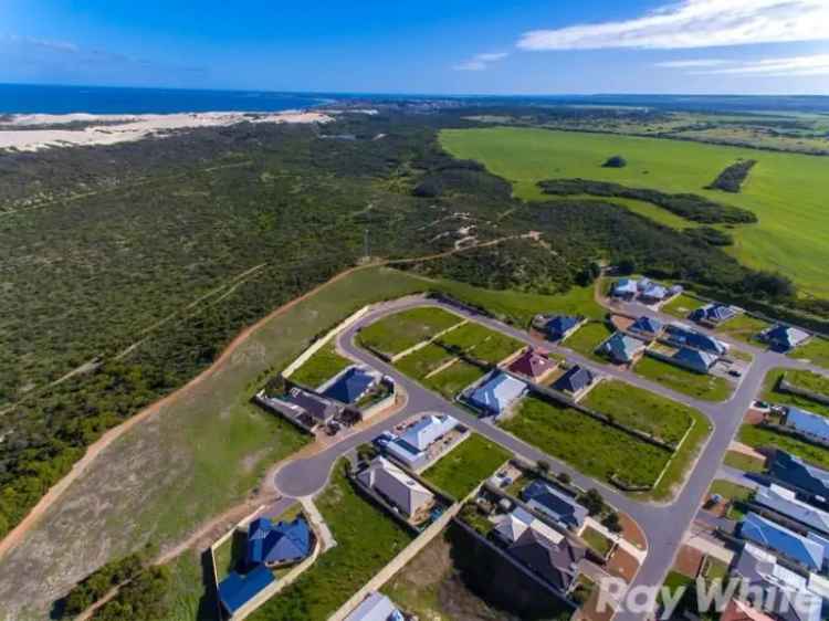 Land For Sale in Geraldton, Western Australia