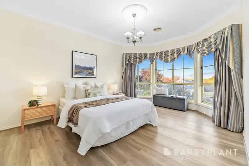 Spacious Family Living in the Heart of Panorama Estate