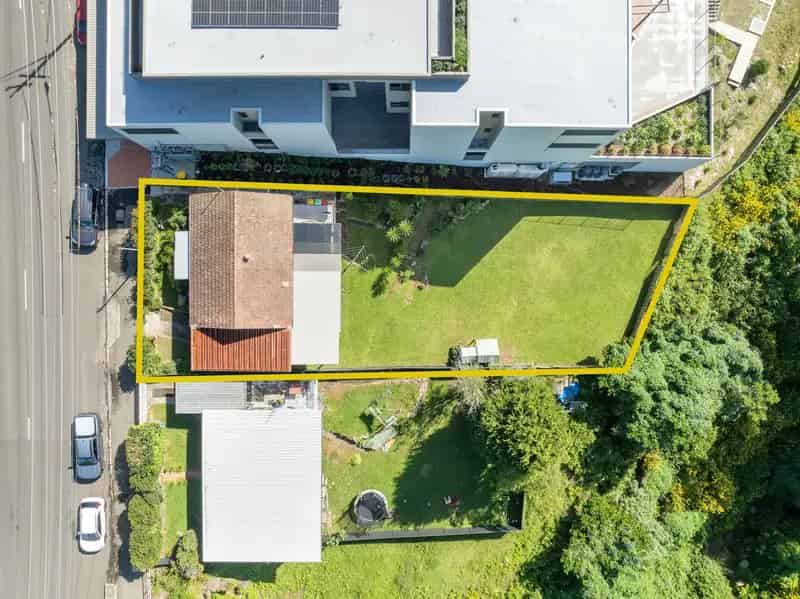 Three Bedroom House in Centre of Town